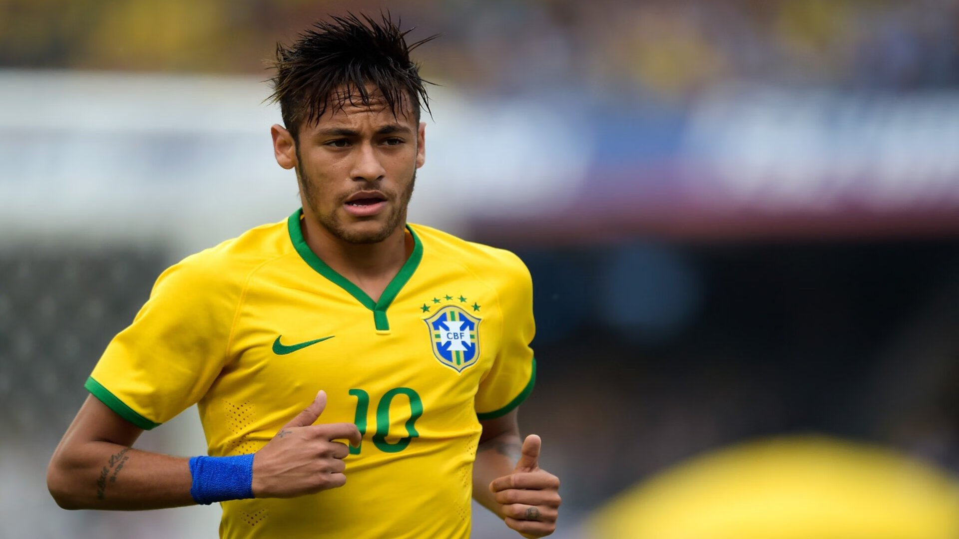 电竞内容多样化：从比赛到科普、娱乐全产业链布局，电竞相关产业有哪些